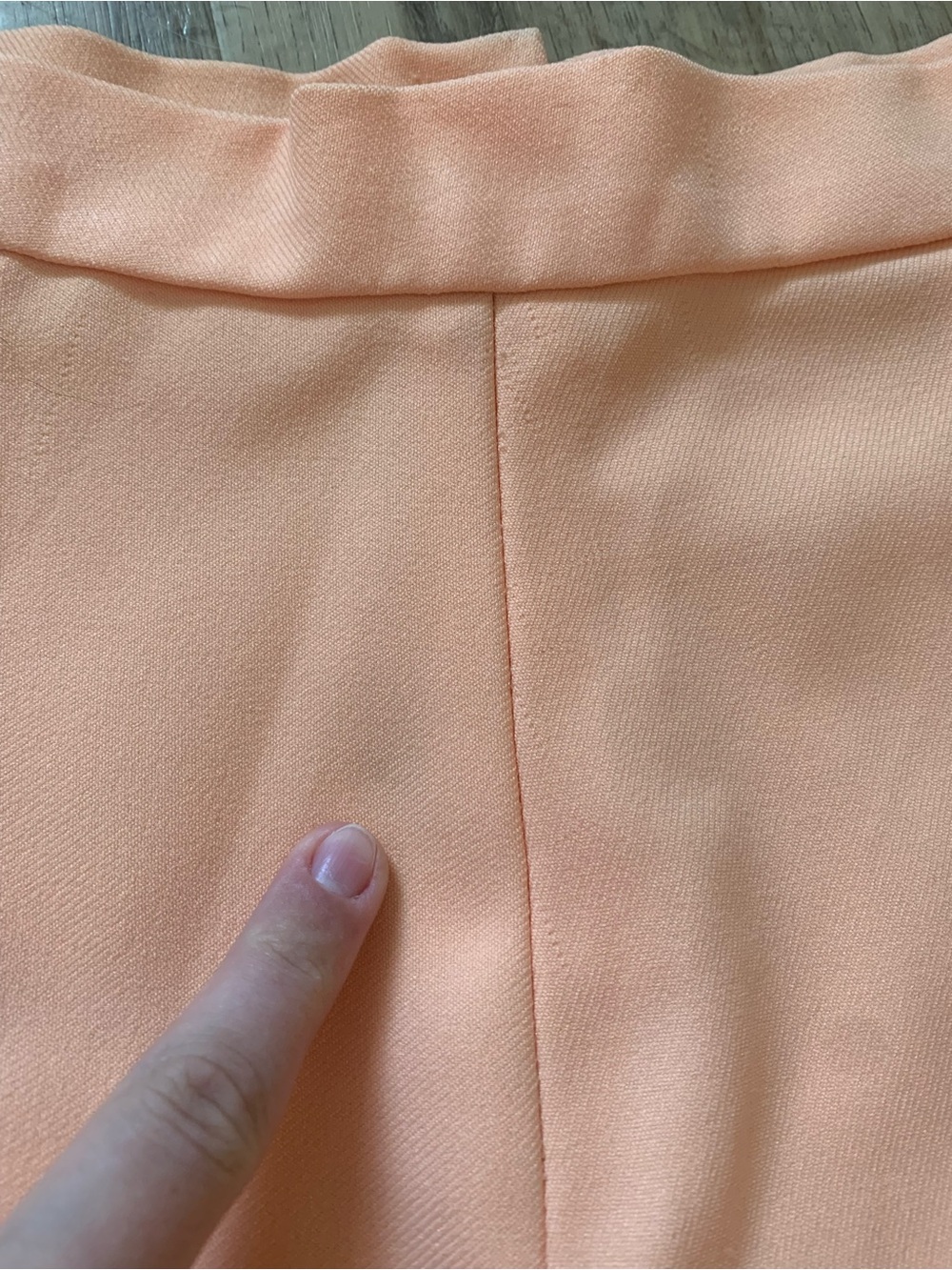 Vintage, handmade Light Peach High-waisted Wide-leg Short - Picture 6 of 6